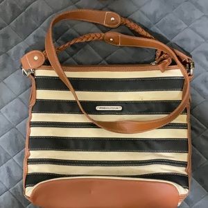 Stonemountainusa side bag, medium to large size bg